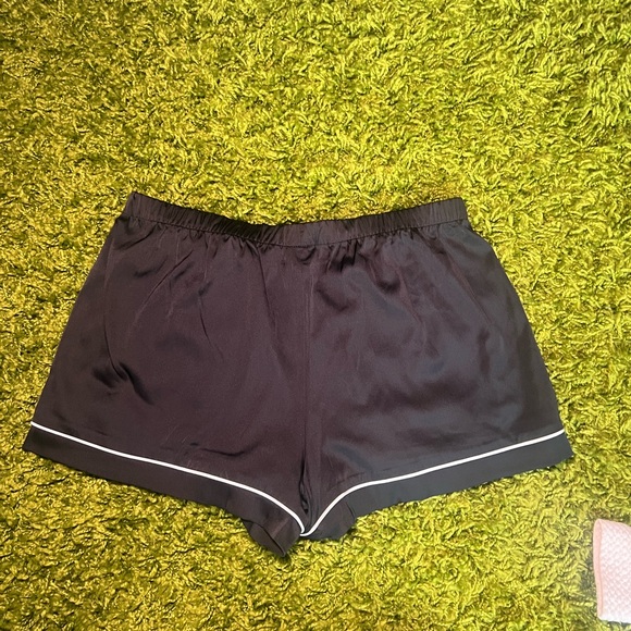 INC International Concepts Black Satin-Like Pajama Set - Picture 4 of 6